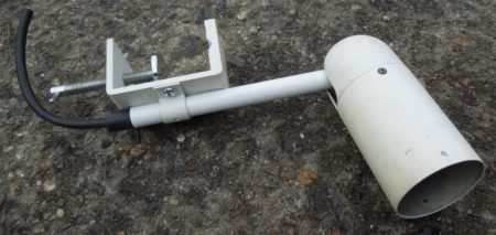 Lampe/Spot mit Halterung zum Feststellen Lampe/Spot mit Halterung zum Feststellen