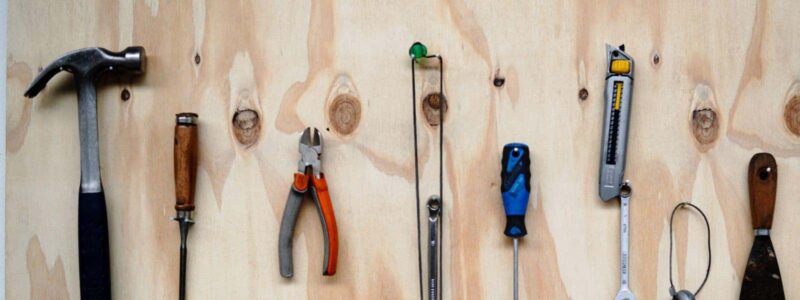 Handwerkzeuge kaufen auf restado