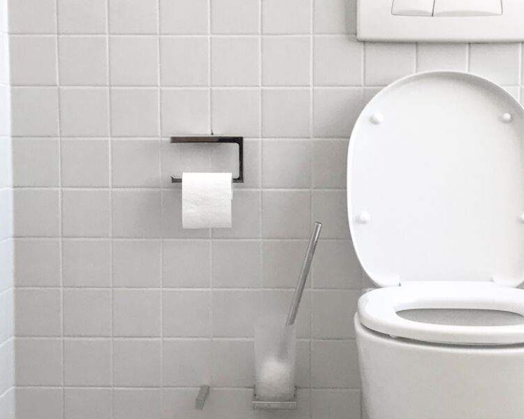 Sanitär kaufen auf restado