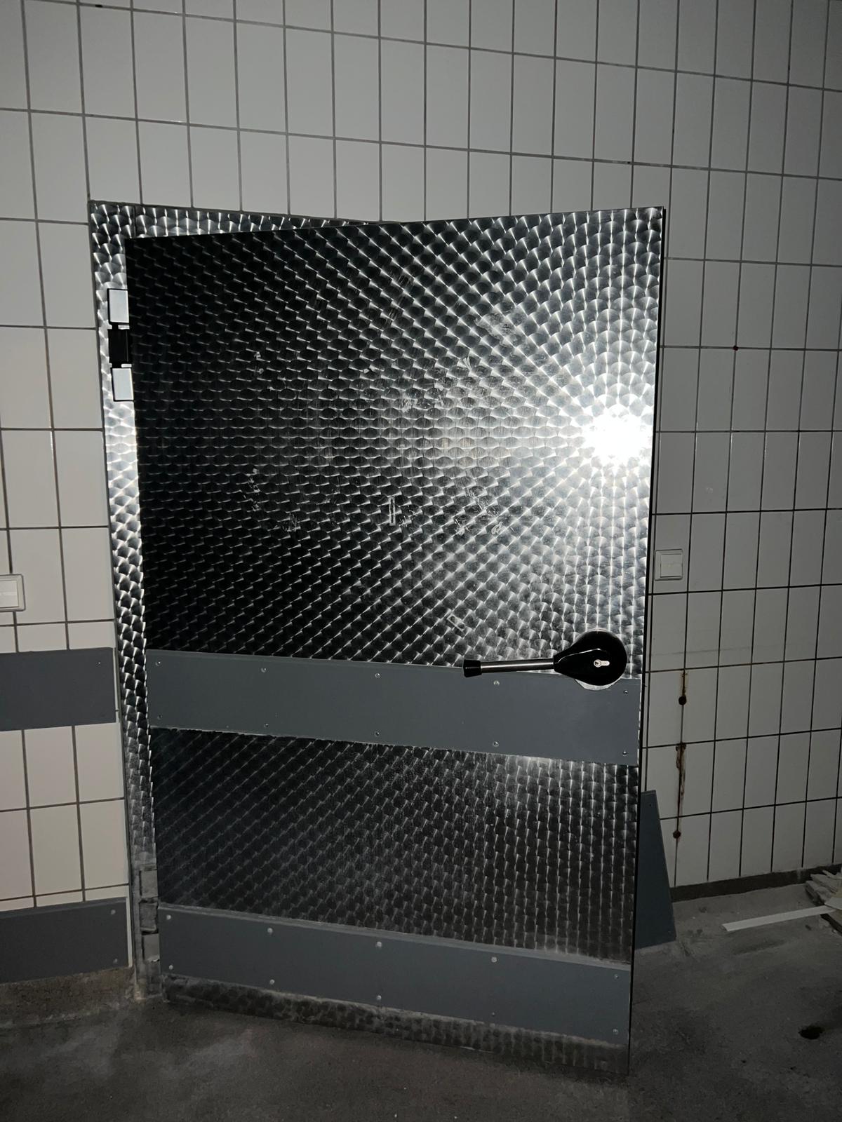 Isoliertür EMS Kühlraumtür Edelstahltür