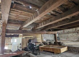 alter Holzdachstuhl