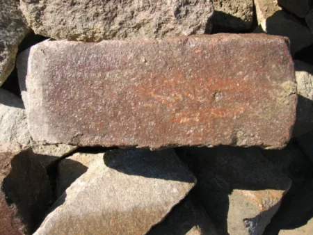 Mauersteine Naturstein Porphyr ca. 10-15 x 10-15 x 15-40 cm – gebraucht