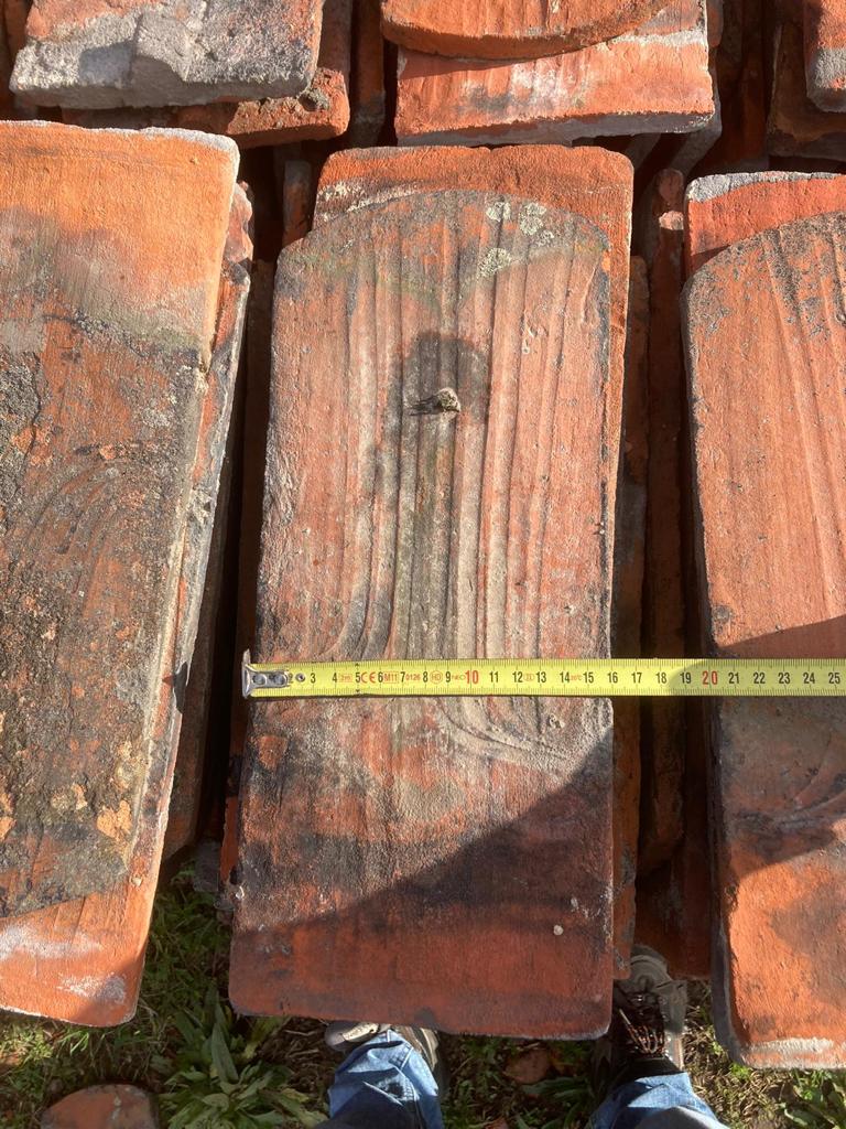 historische Biberschwanzziegel, handgeformte