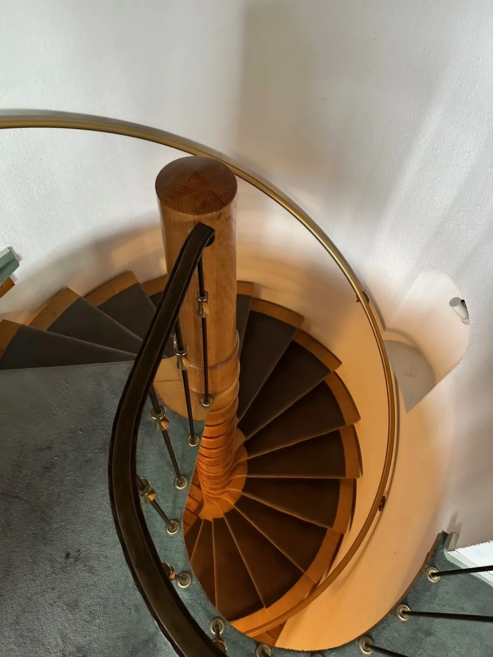 Wendeltreppe aus Holz