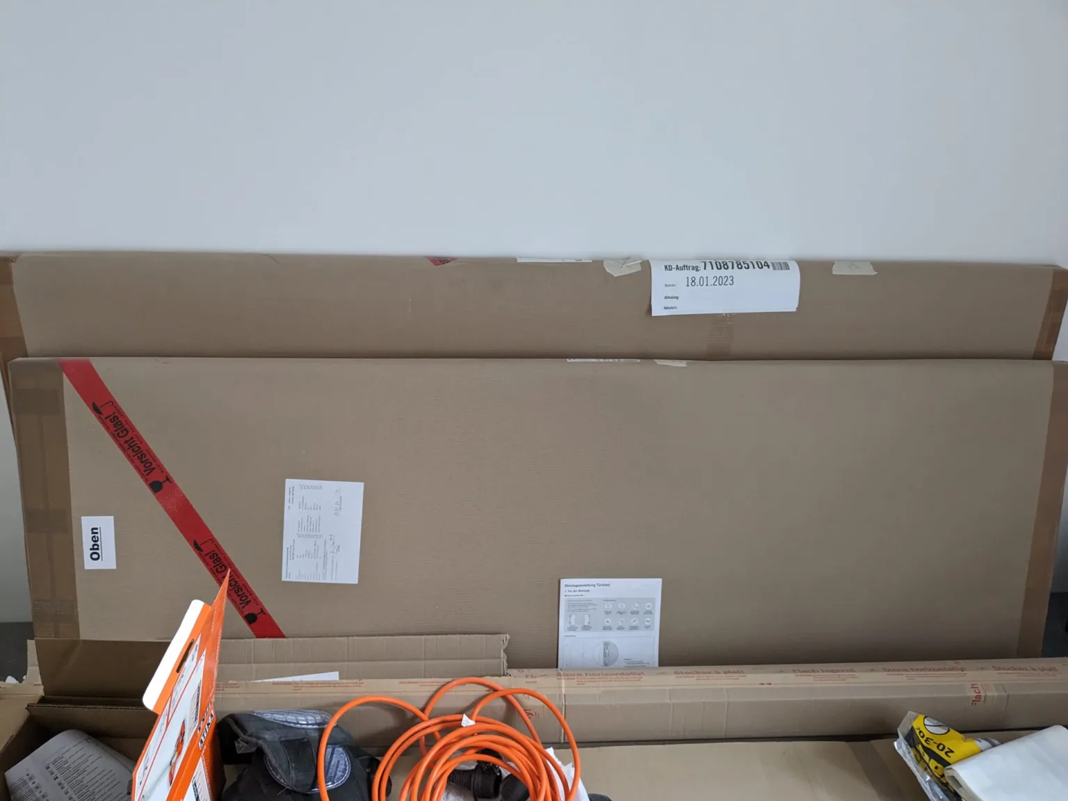 Petura Innentür flächenbündig mit Glasausschnitt (noch verpackt)