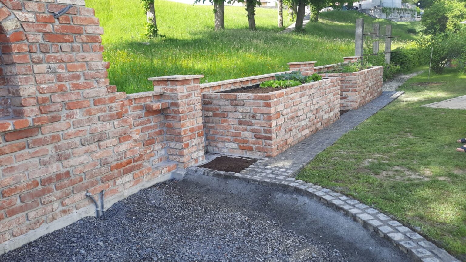 Alte Ziegelsteine, Backstein, Mauerziegel – Historische Ziegelsteine Rot
