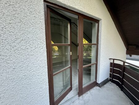 Hartholzfenster mit Dreifachverglasung, diverse Größen