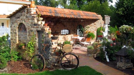 rustikale uralte Ziegel steine Antik Klinker Backsteine Altziegel Rückbaustein Garten gestaltung Ruinen mauer Loft used look Landhaus