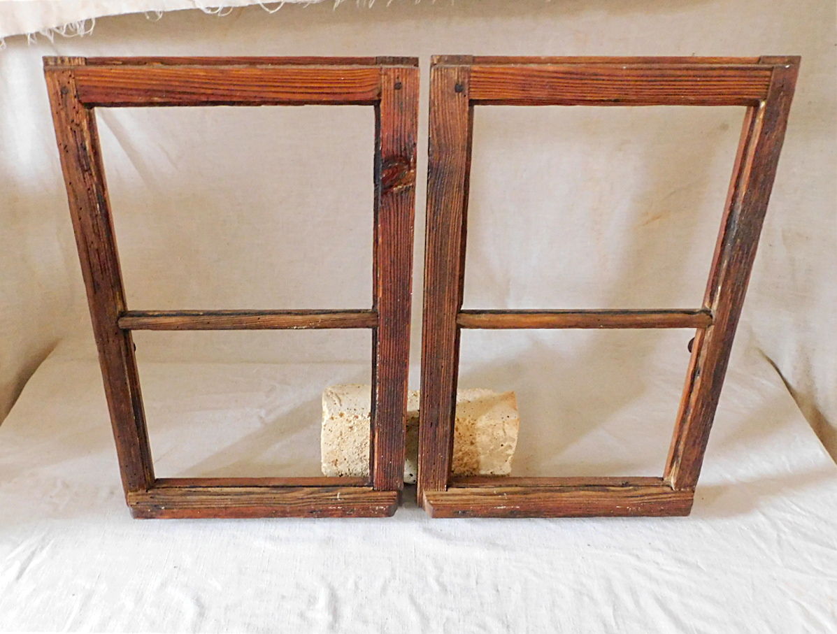 altes historisches Holz Stall Schuppen Bauernhaus fenster Dekoration rustikal Landhaus shabby chic vintage