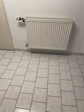 Diverse Heizkörper unterschiedliche Maße