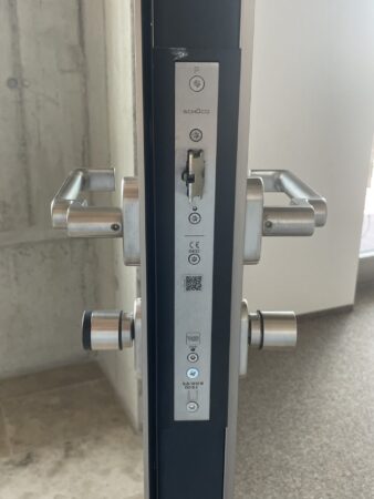 RS-Aluminiumtüren (Schüco)