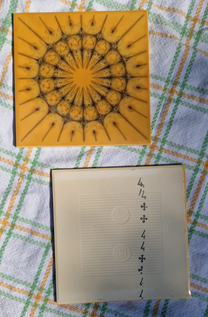 Grohn; Keramische Steingut-Wandfliesen (Rhodos gelb-orange), 15x15cm