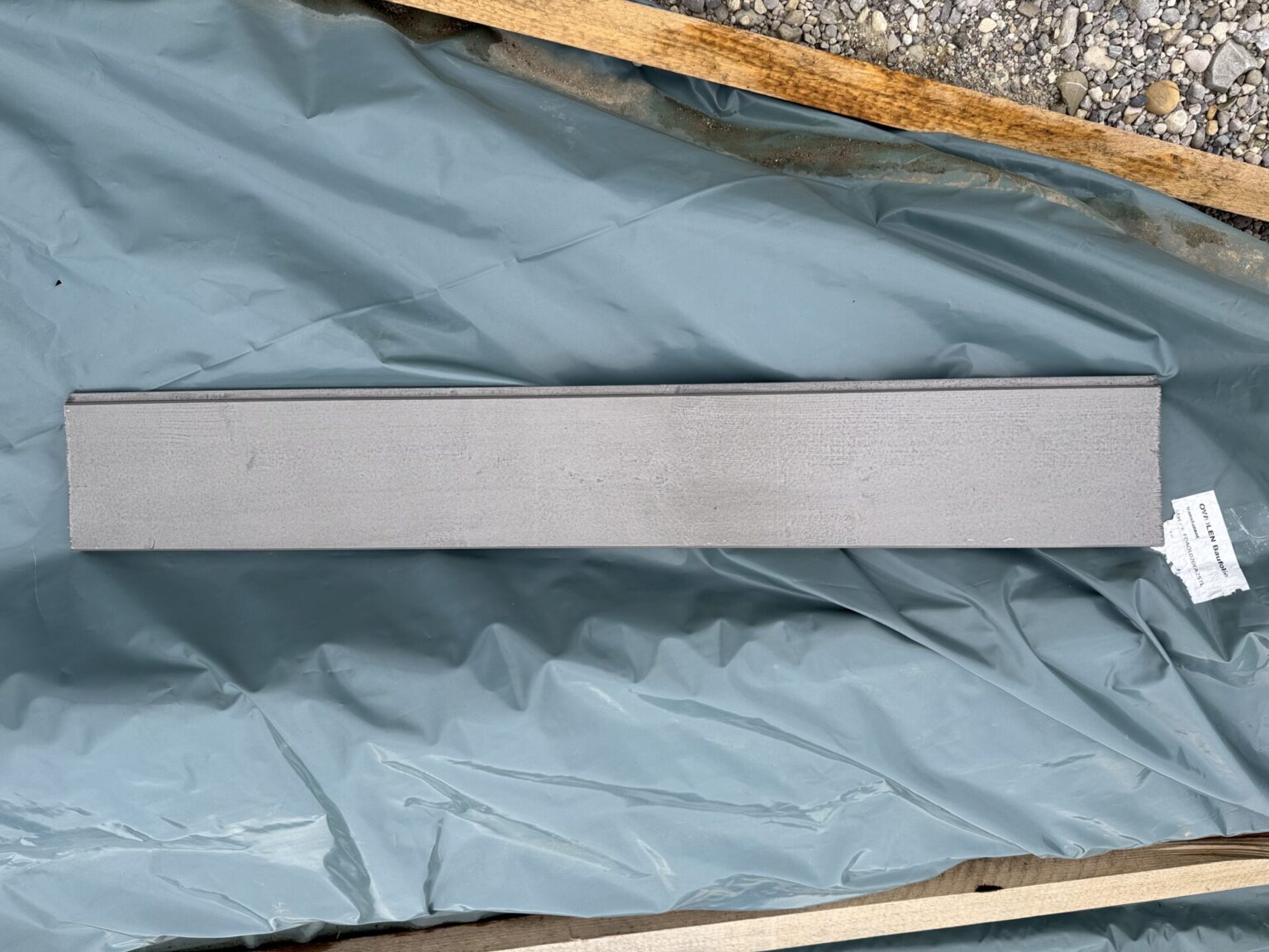 Neue Fasebretter / Dachuntersicht 2x gestrichen OSMO