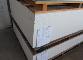 Gipskarton Lochplatte 8/18 Q mit schwarzem Vlies