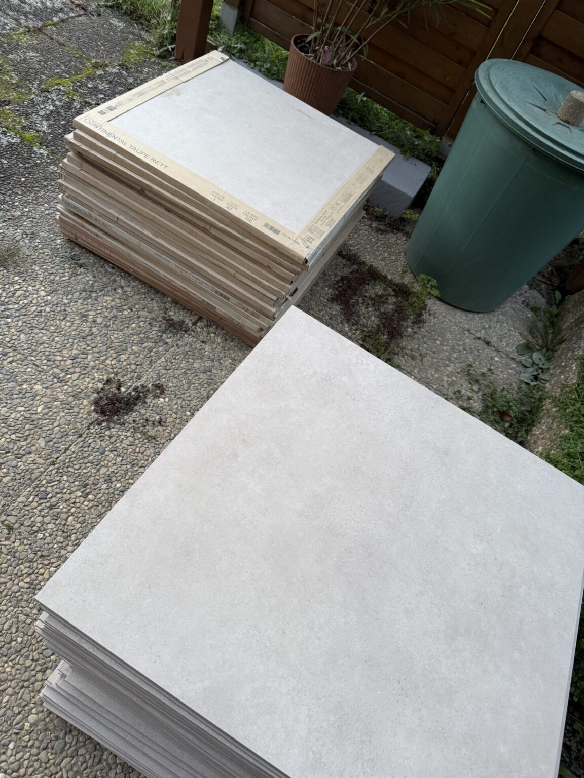 Bodenfliesen 80×80 Feinsteinzeug