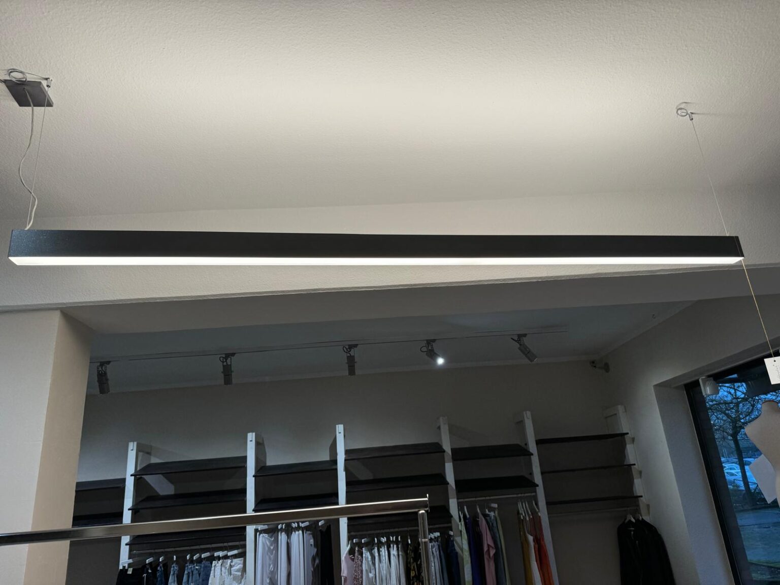 Lightnet LR3ADE-930M-L2350-AD, LED-Leuchte 113W, Länge 2350mm