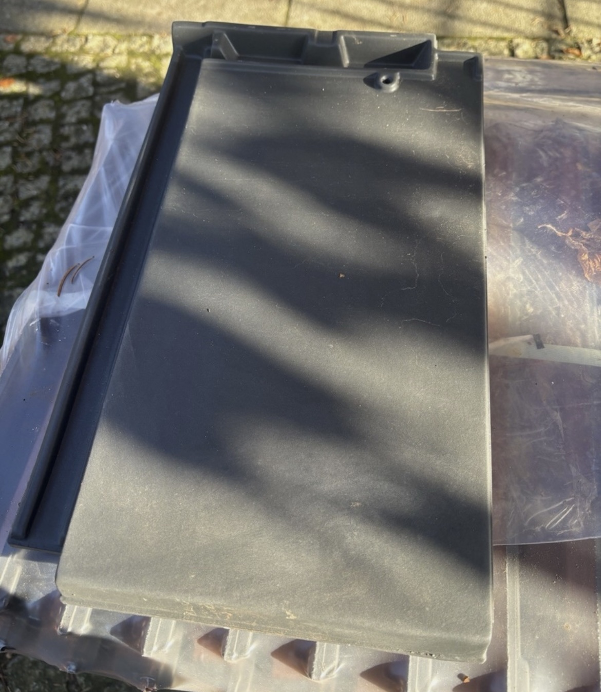 Dachziegel Domino Flächenziegel Nuance engobiert grau