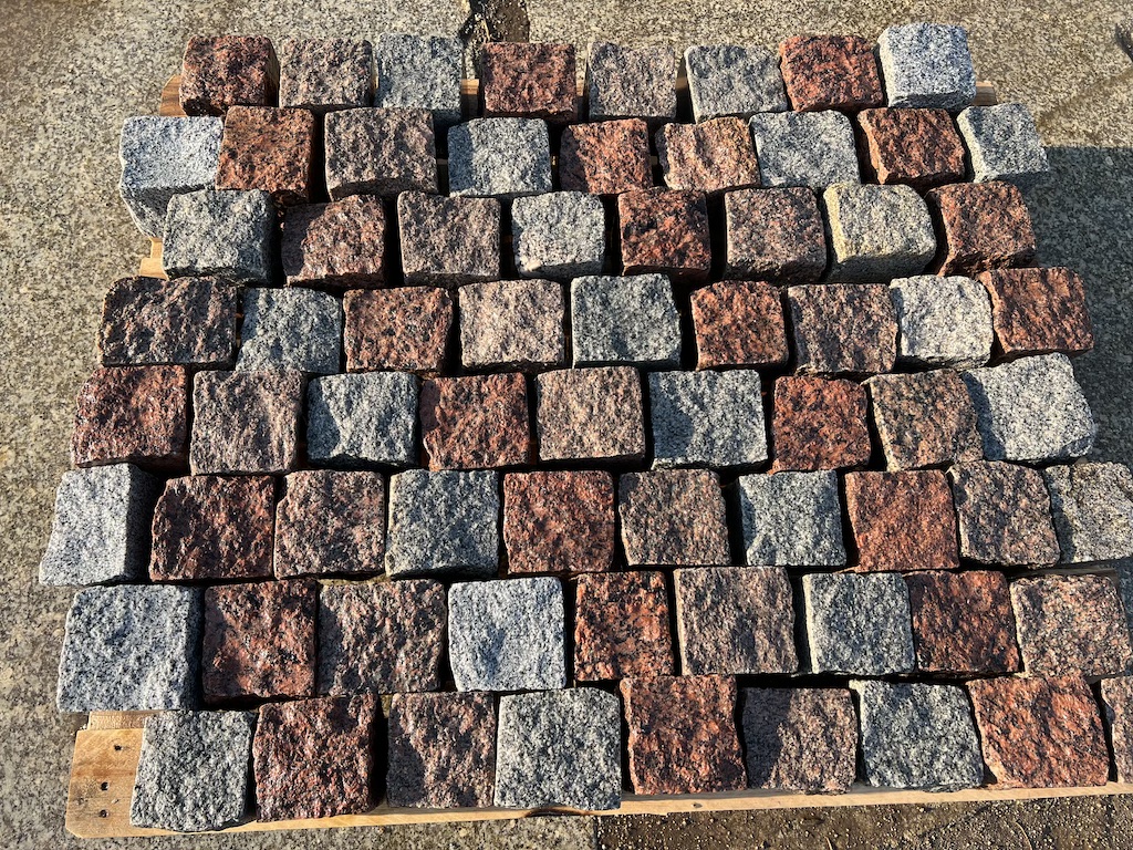 Bunte Granit Pflastersteine 10×10 cm Granitwürfel Pflaster