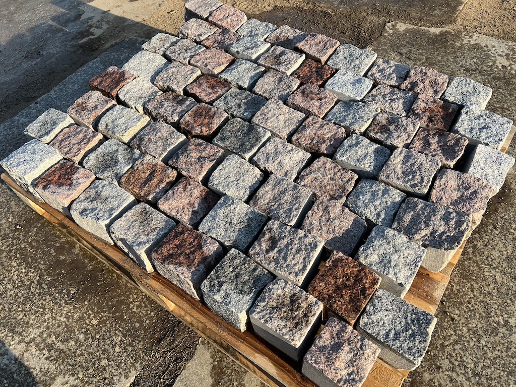 Bunte Granit Pflastersteine 10×10 cm Granitwürfel Pflaster