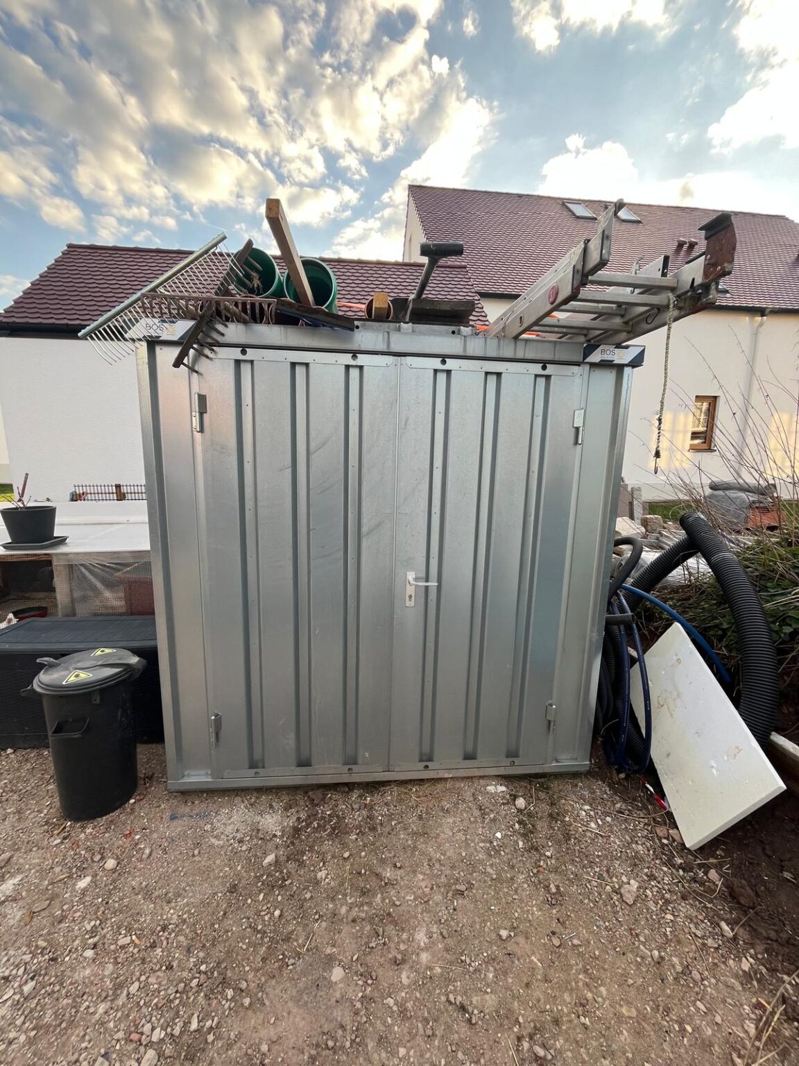 Blechcontainer