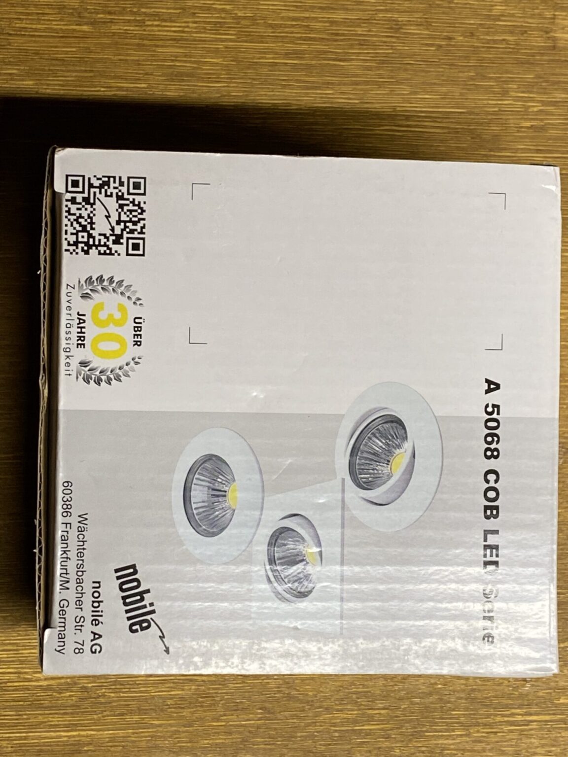 LED-Einbau-Downlight A 5068 T Flat IP44, 8W, 930, 38°, dim C, Neu und OVP