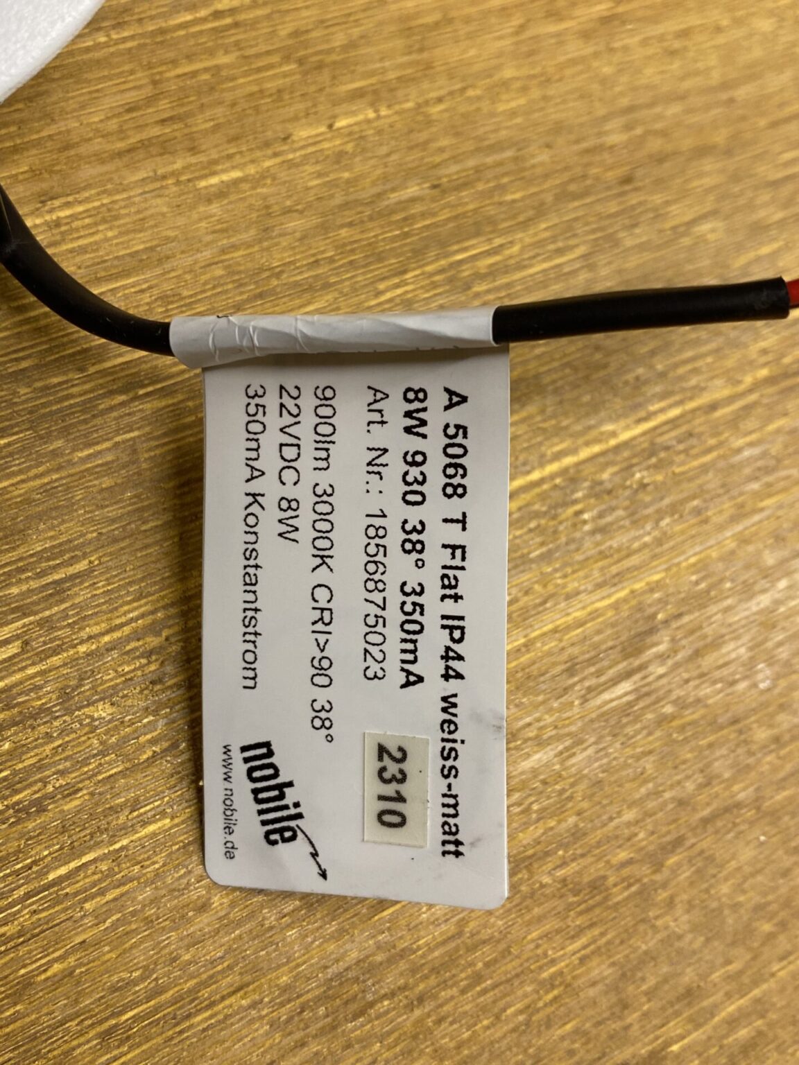 LED-Einbau-Downlight A 5068 T Flat IP44, 8W, 930, 38°, dim C, Neu und OVP