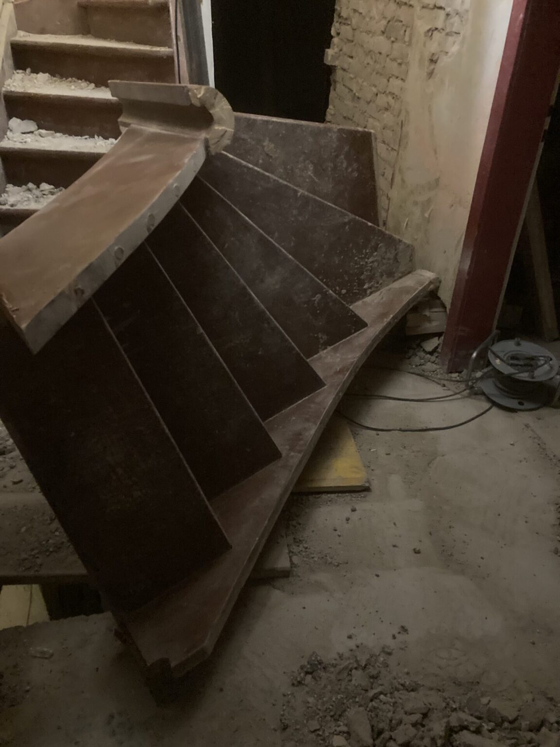 Treppenstufen aus Holz innen