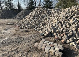 Altes Granitpflaster 18×18 cm – Granitwürfel Altstadtpflaster aus Naturstein