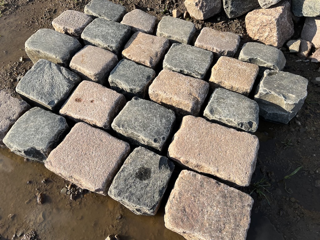 Historisches Granitpflaster 16×16 – handverlesenes Altstadtpflaster