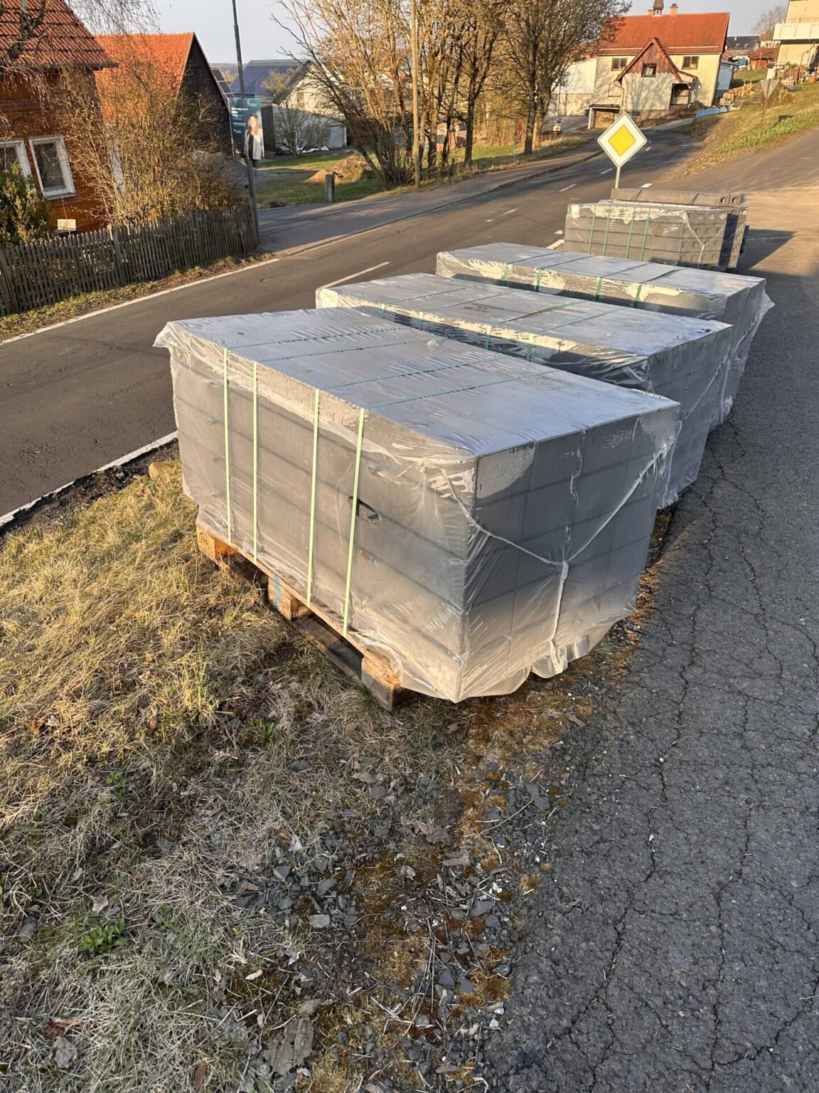 FCN Viala Palisade Linear 18×12 cm dunkelgrau (160cm hoch)