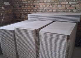 Trockenestrich-Platten der Marke Rigips Rigidur (Modell: EE 20)