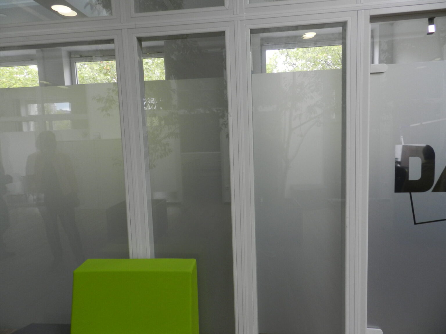Lehnert GmbH Glastrennwand / Bürotrennwand /Trennwand