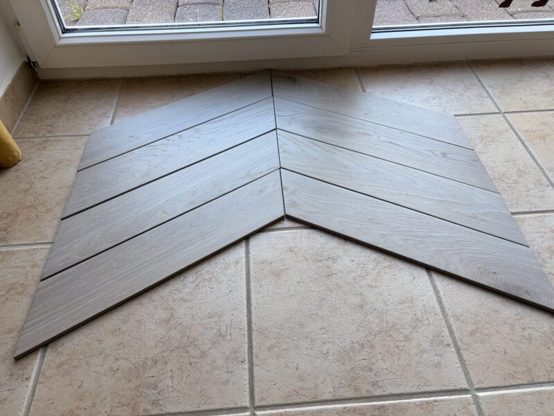 Marazzi Oltre Chevron Natural Feinsteinzeug Fliesen Holzoptik 11x54cm 65qm