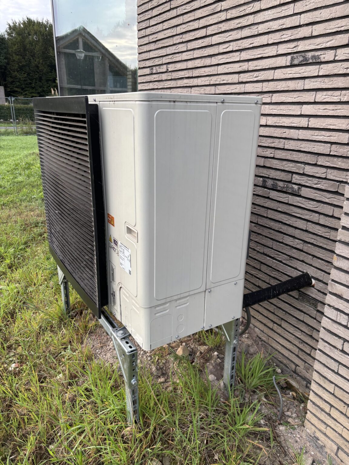 Daikin Wärmepump inkl Innenteil. ERLA16DAW17 u EBBX16DF9W
