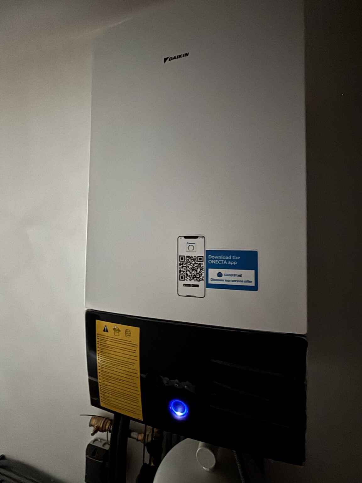 Daikin Wärmepump inkl Innenteil. ERLA16DAW17 u EBBX16DF9W