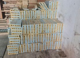 DDR Spaltklinker / Spaltplatten -Seltene Farbe (  Blau/Petrol)