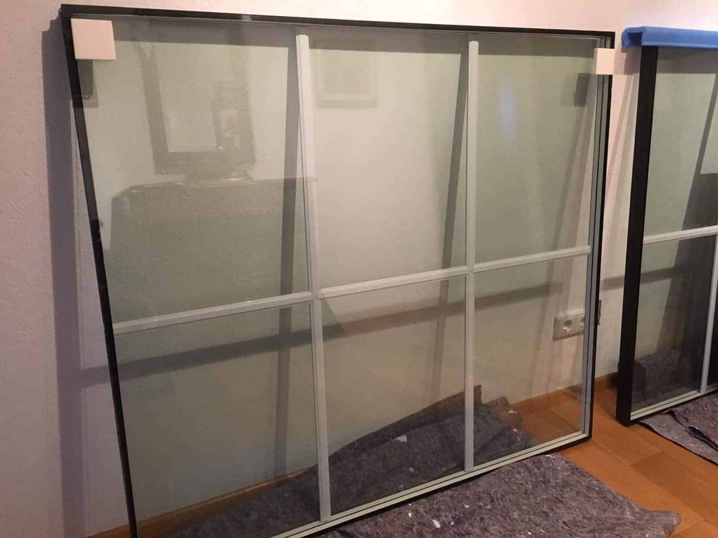3fach verglaste Fensterscheiben mit Sprossen