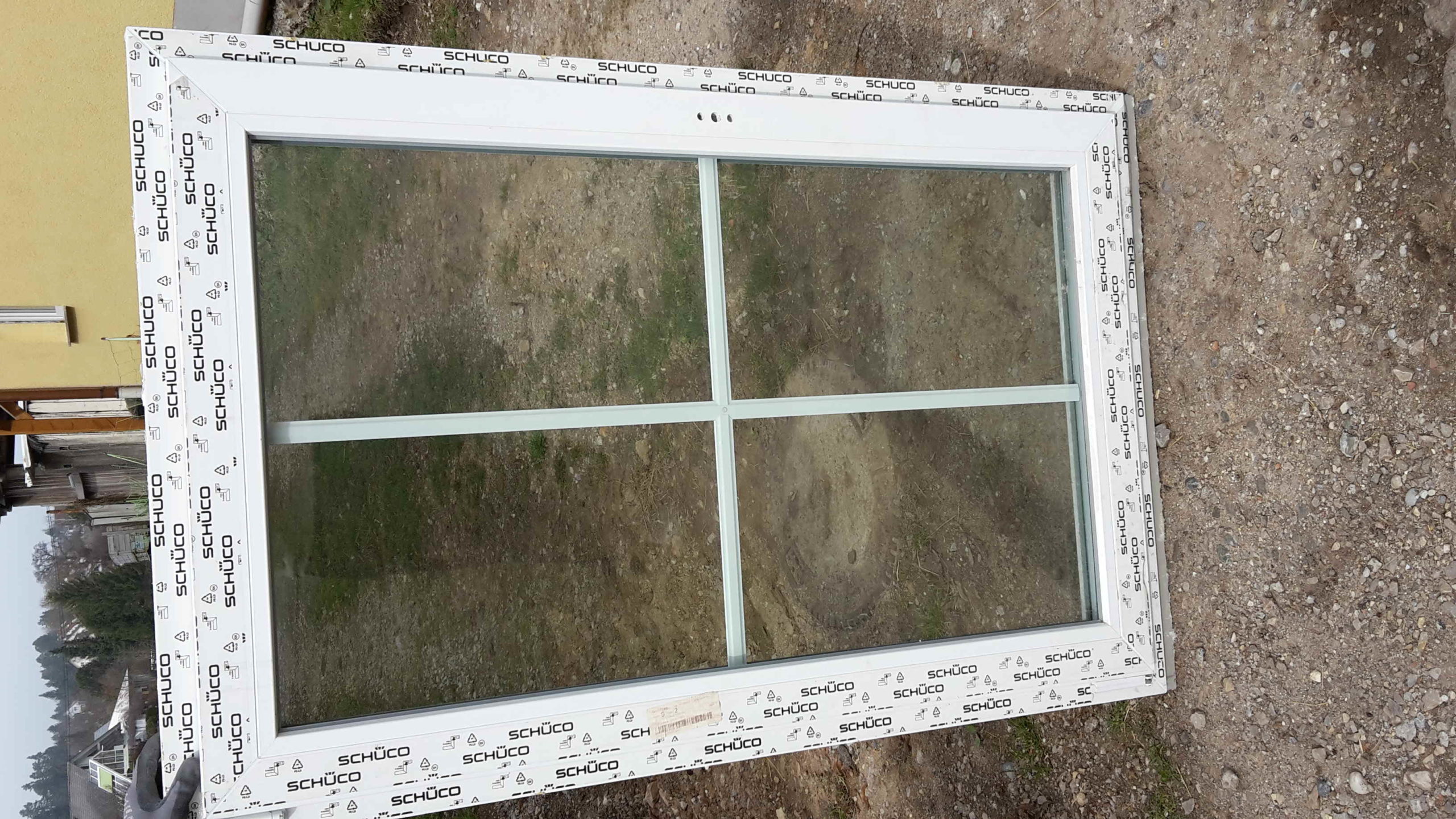 Fenster mit Sproßen 3-fach Verglasung