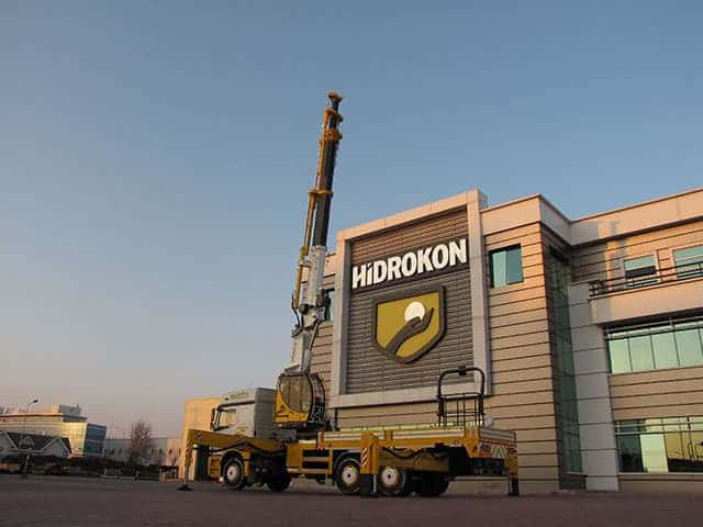 Mobile crane Hidrokon HK 90 L6