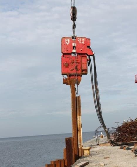 Used piling / drilling rig  Tescar CF6 CFA