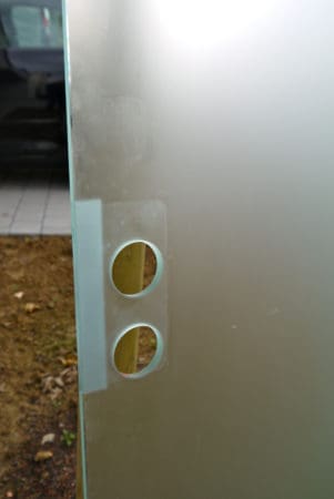 Ganzglastüre ESG 10 mm, mattiert und Bodendichtung, inkl. 2-teiliger Stahlzarge, DIN rechts Ganzglastüre ESG 10 mm, mattiert und Bodendichtung, inkl. 2-teiliger Stahlzarge, DIN rechts