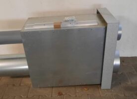 gebavent Kombi 2 vollständiges Set bestehend aus Schraubensatz (neu), 2x Montageblech (neu), 4x Profilschienen (neu), Sammelkasten 65cm inkl. Blechabdeckung (neuwertig), Dachhaubenkopf FDL-K DN200 (neu), Dachhaubenkopf FDS-K (neu)