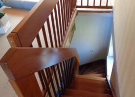 gebr. Innentreppe Holz
