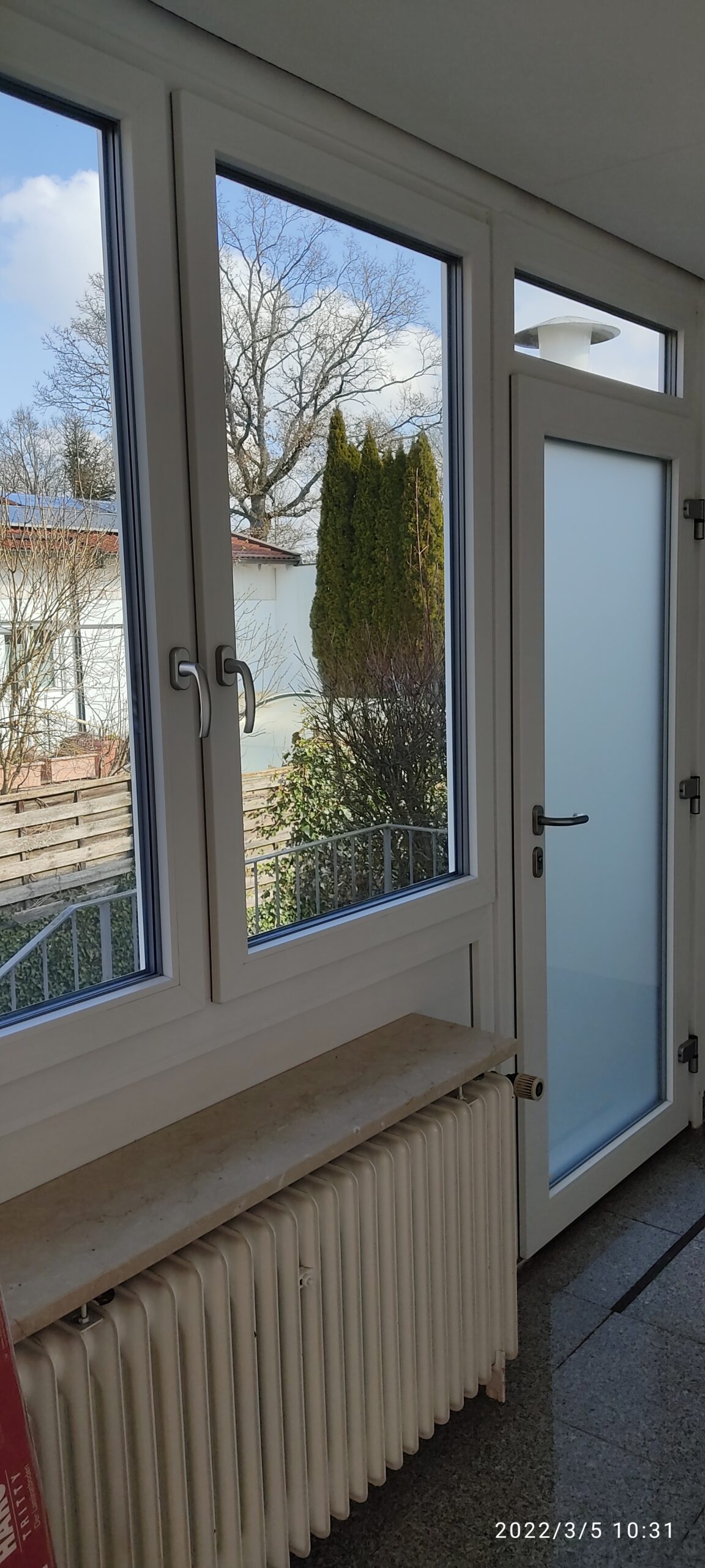 Weiße Kunststoff Fenster Haustür Terrassenschiebetür