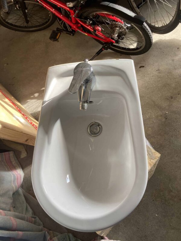 V&B Bidet