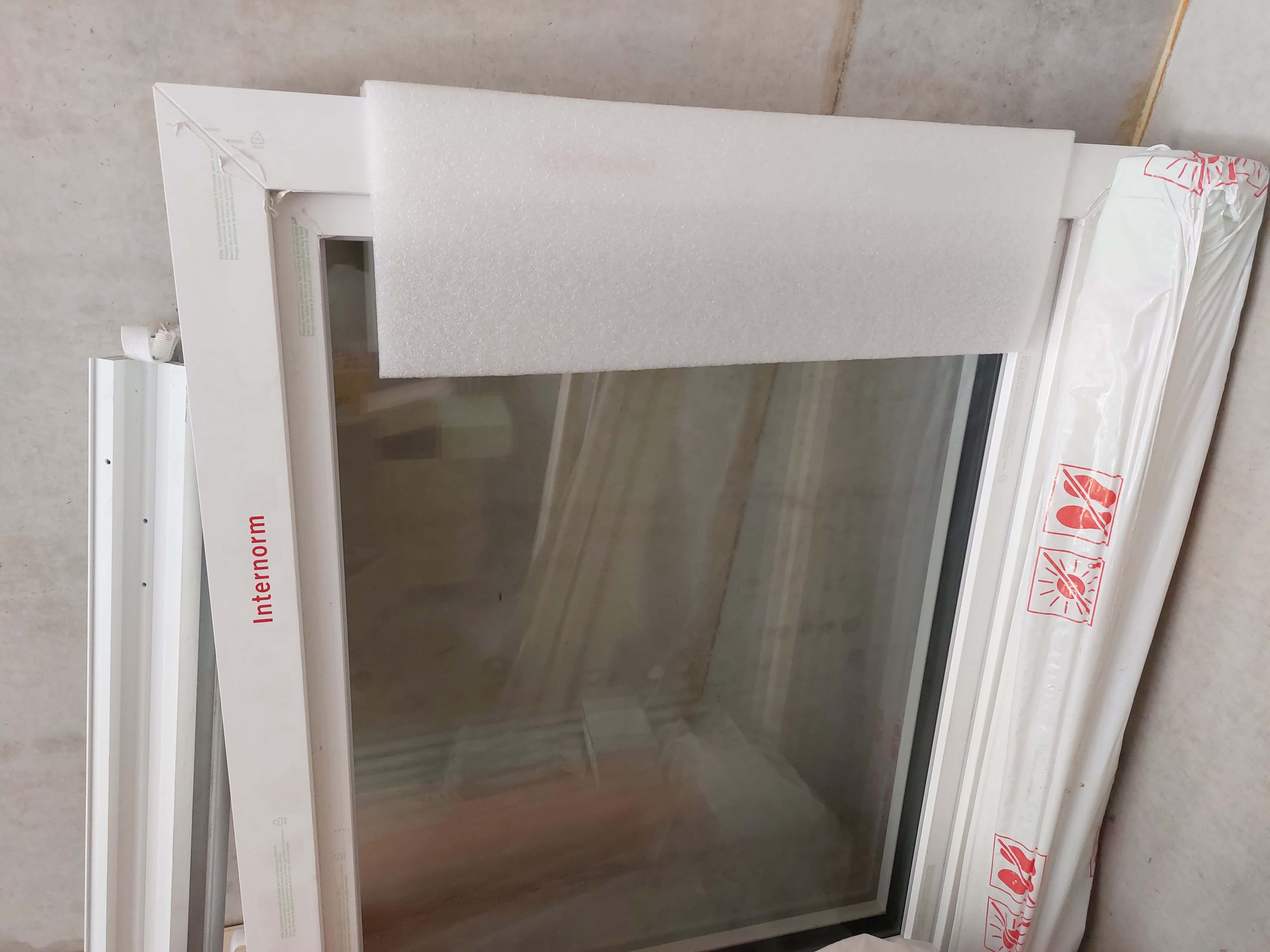 Kunststoff Fenster Internorm 1,25x1m - home pure weiß mit Roma Aufsatzrolladen Puro 2. XR