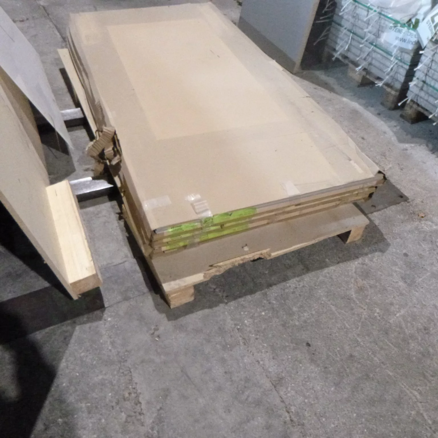 Schalldämmende Tür DIN links; 2083 x 987 x 49 mm
