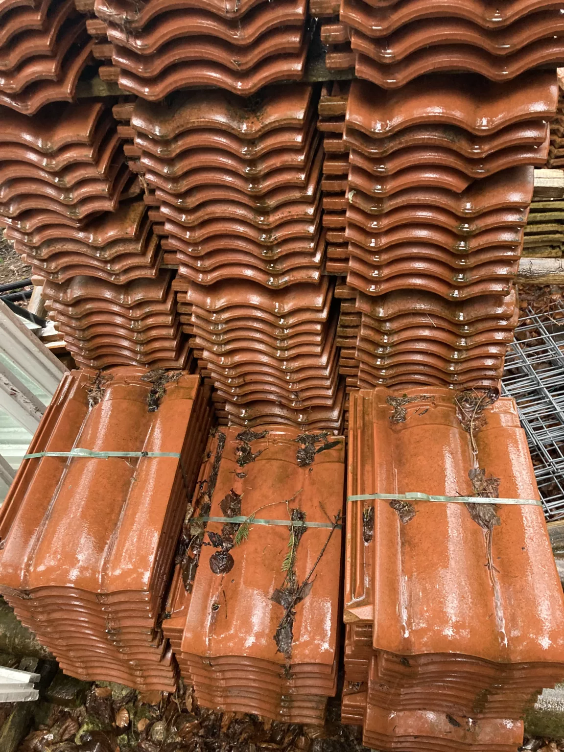 150 Stück Ergoldsbacher Dachziegel „Forma“ – neu, Restbestand