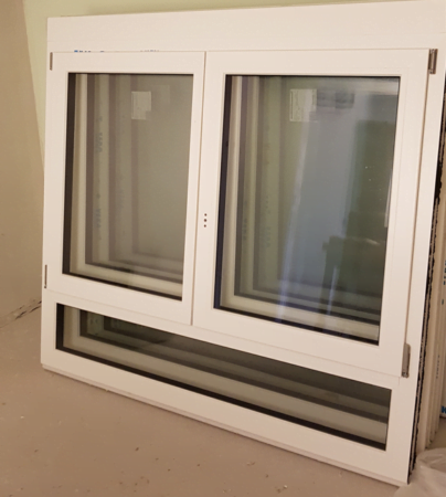Zweiflügelige Fenster fabrikneu mit Kämpfer 1670 mm x 1493 mm