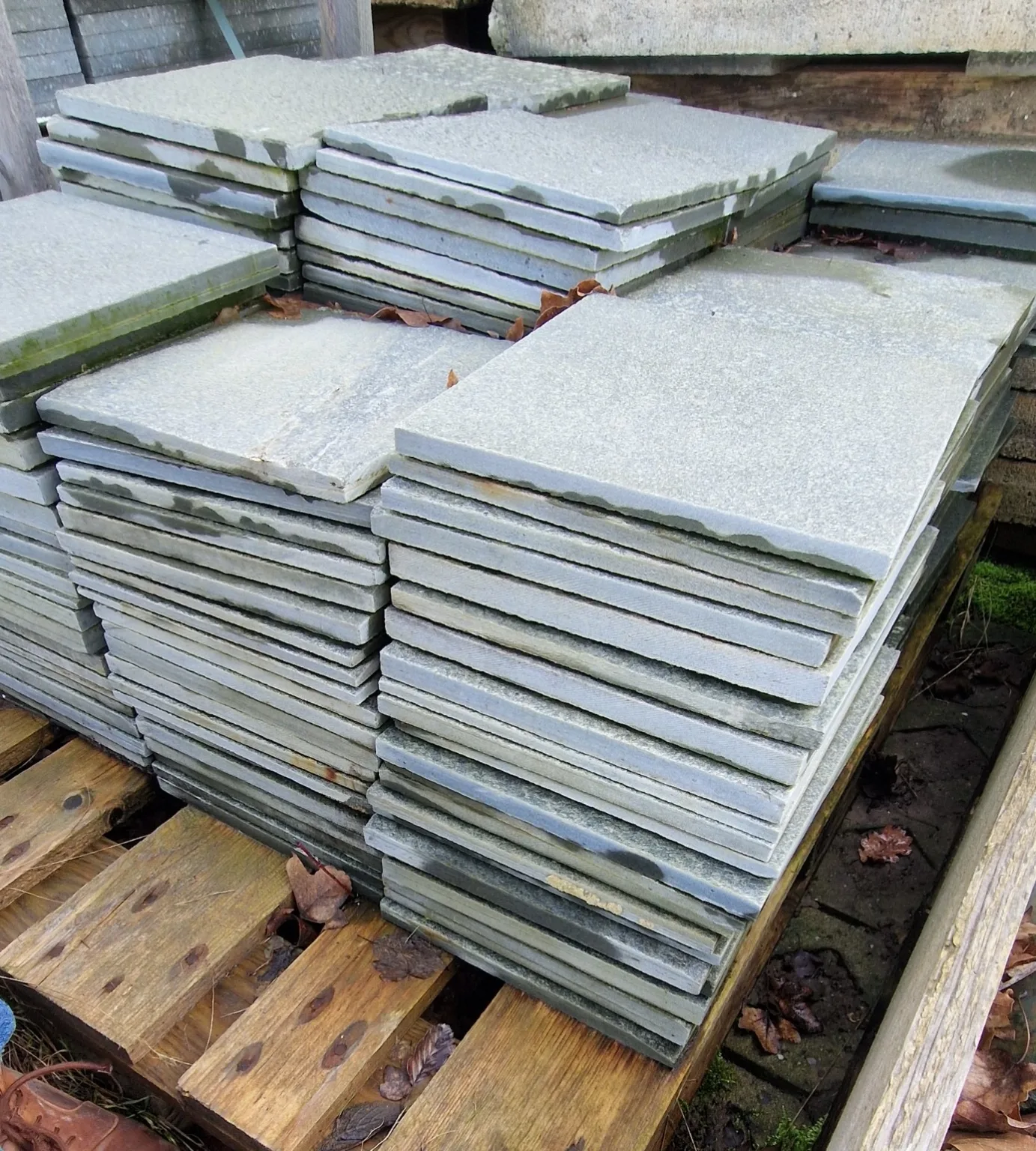 Bodenplatten  spaltrau  Alta Qarzit
